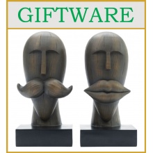 giftware--graphic-2022