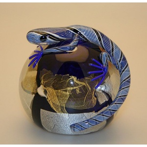 lizard_paperweight