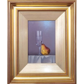 javier_mulio_still_life_with_pear